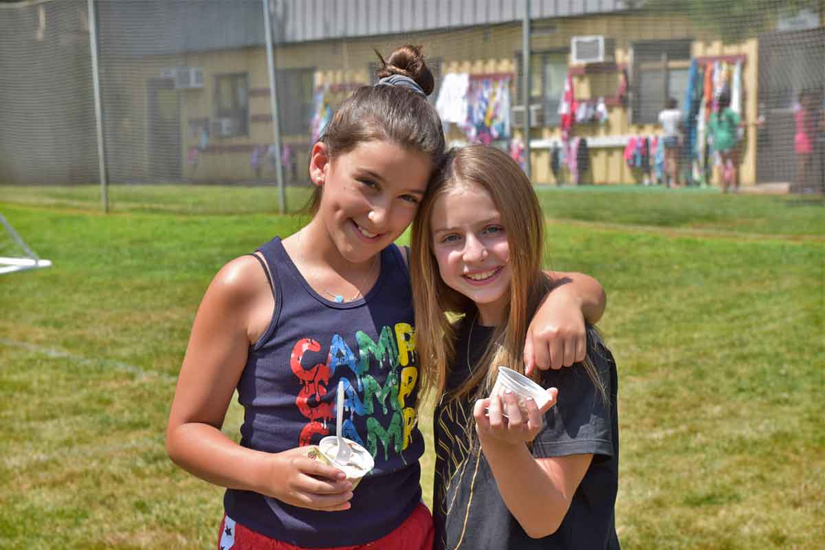 Crestwood Country Day Camp